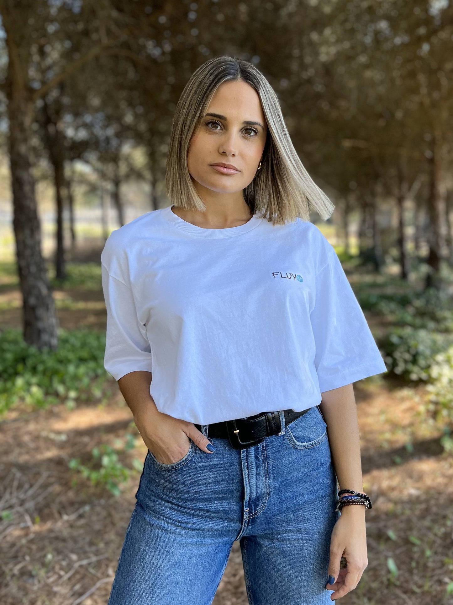 OV. 200 WHITE AMAZONAS